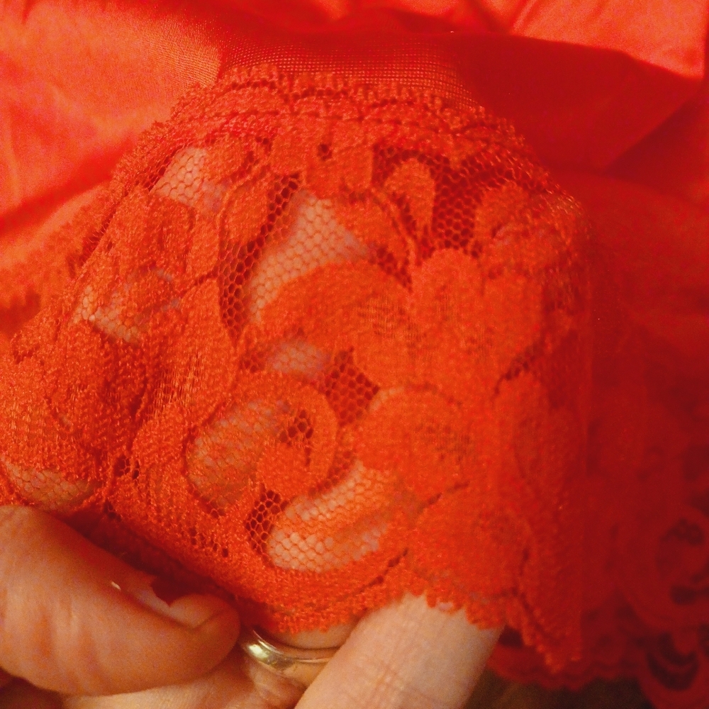 Vintage Slip Skirt Cherry Red Satin Lace Fairy 90s Plus Size - Picture 3 of 4